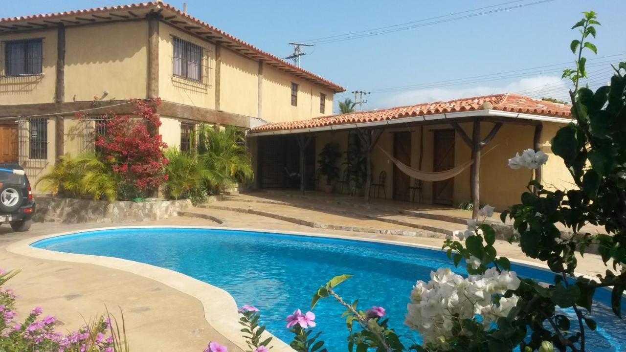 Quinta La Encantada Hotel La Mira ภายนอก รูปภาพ