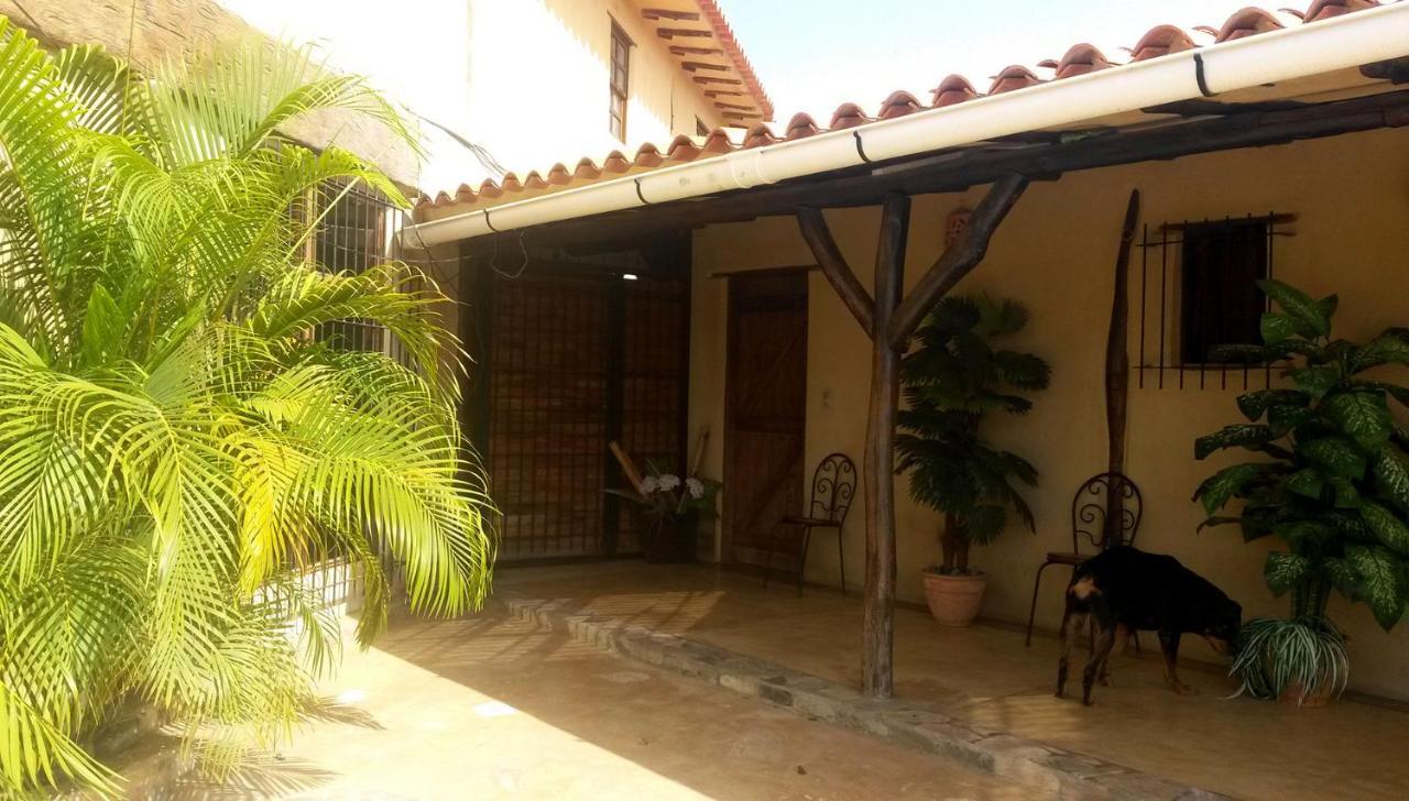 Quinta La Encantada Hotel La Mira ภายนอก รูปภาพ
