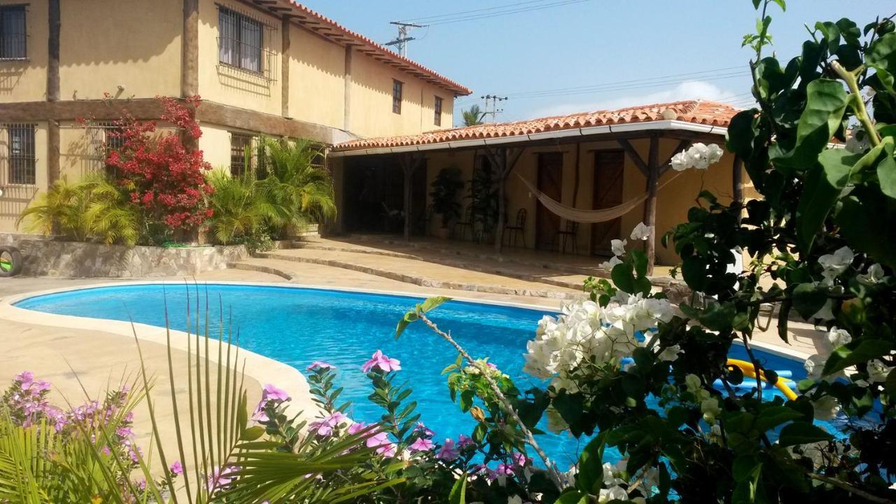 Quinta La Encantada Hotel La Mira ภายนอก รูปภาพ